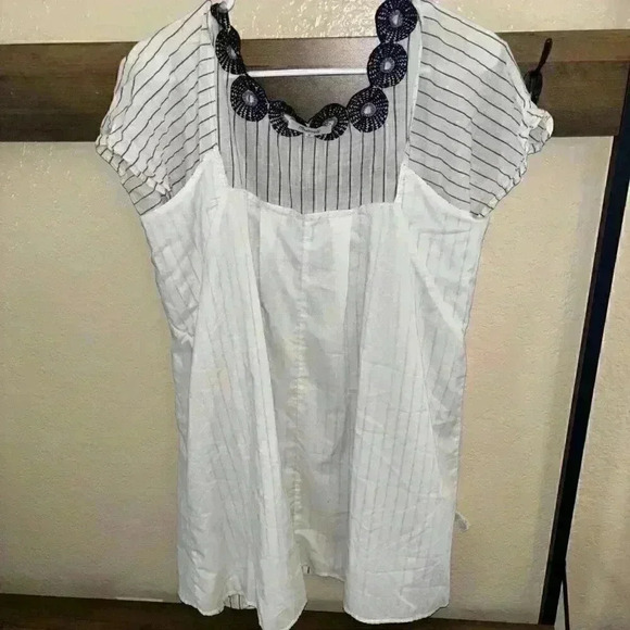 Madewell Embroidered Butterfly Dress in Stripe Size Medium - Picture 11 of 11